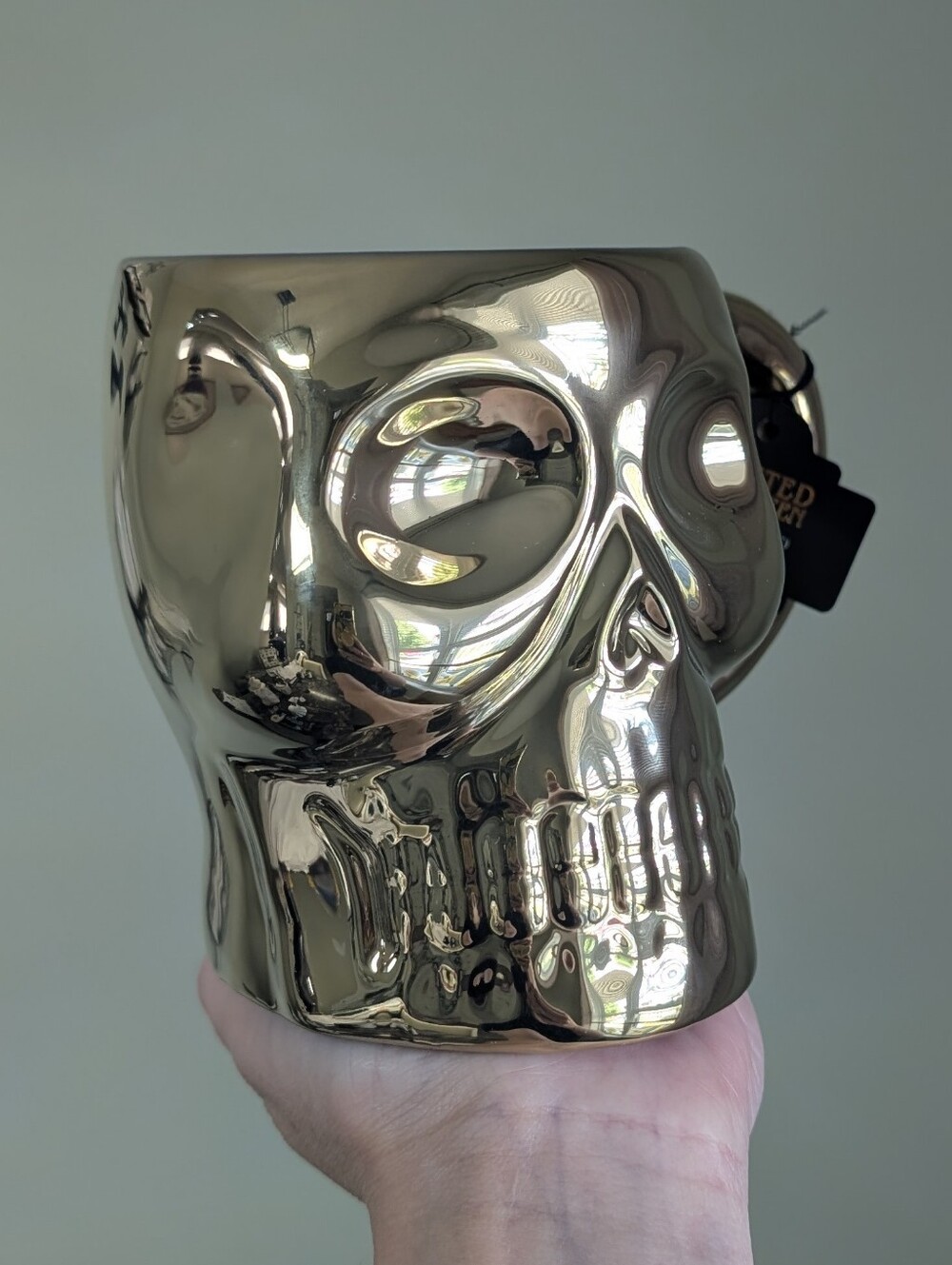 Oversized Metallic Gold Sculpted Skull Halloween Mug π - Picture 2 of 5